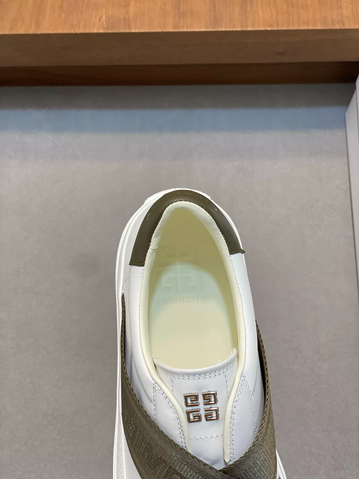 givenchy decontractees chaussures pour homme s_12b4a274